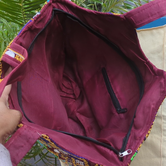 Rajasthani Handbags For Women - Picture 3 of 13